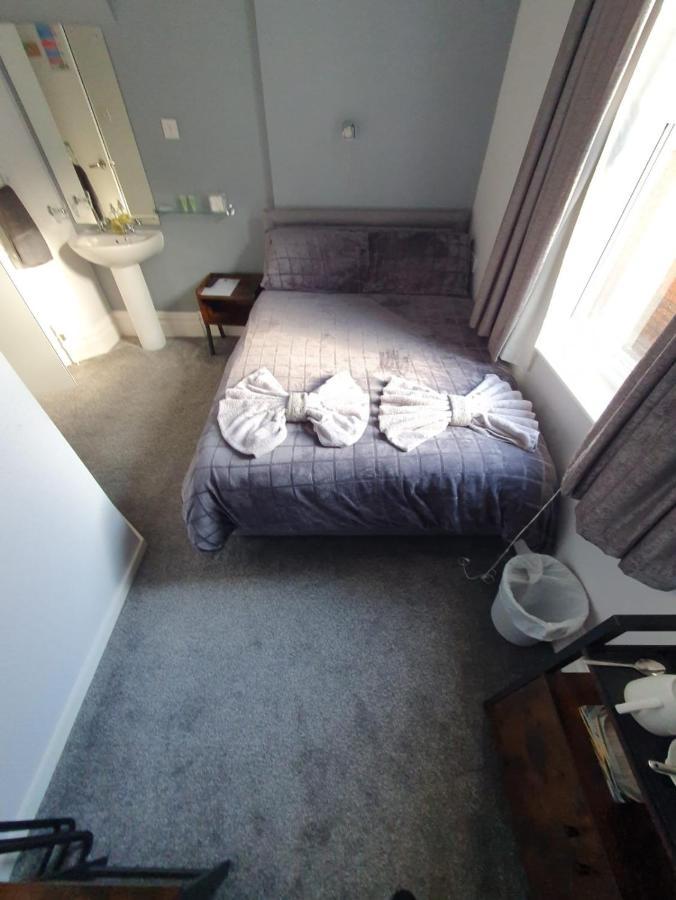 The Lenbrook Bed & Breakfast Blackpool