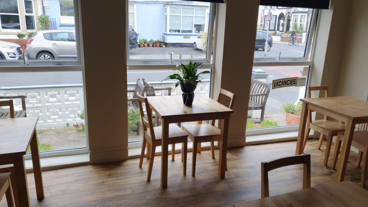 The Lenbrook Alojamento de Acomodação e Pequeno-almoço Blackpool