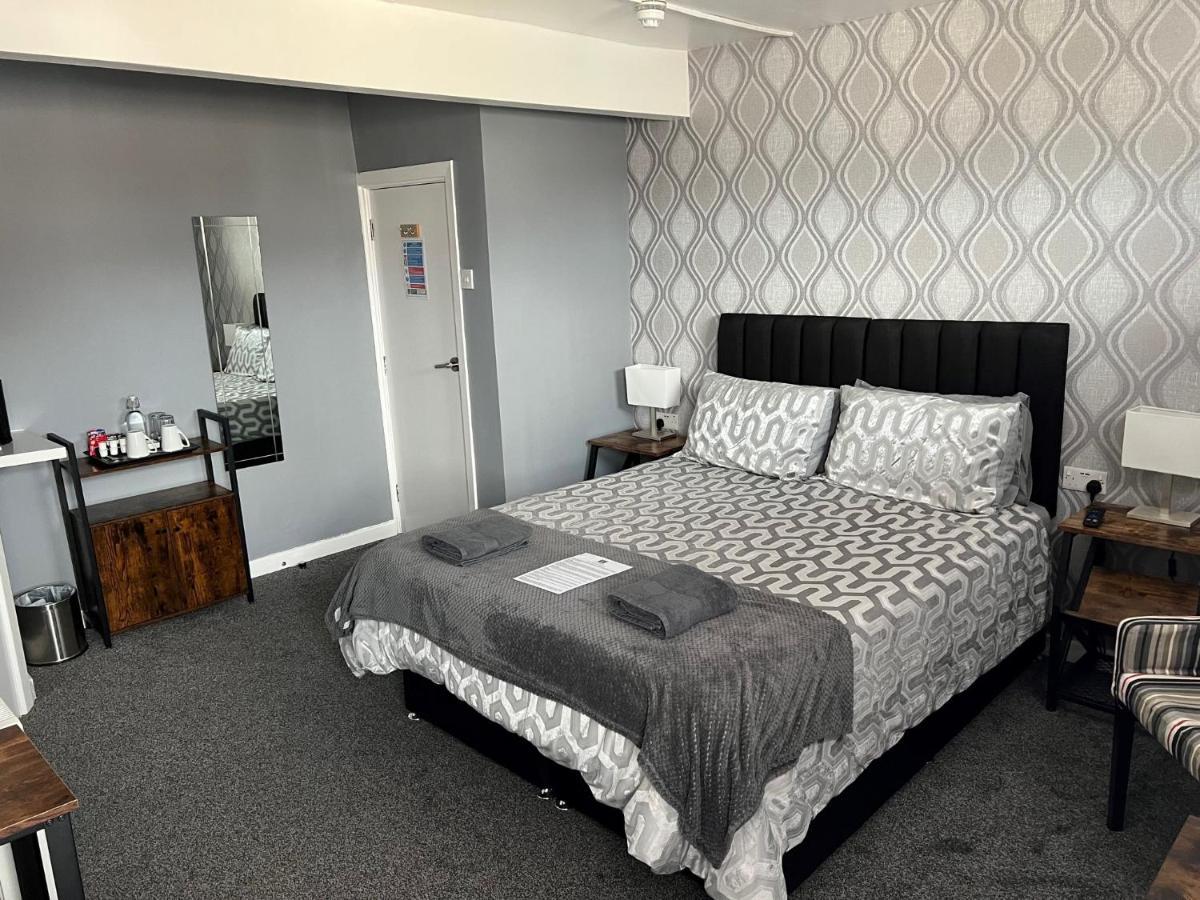 The Lenbrook 3*